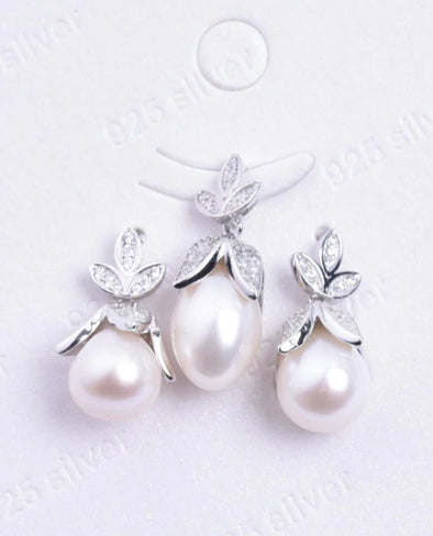 STERLING SILVER RHODIUM PEARL CZ SET